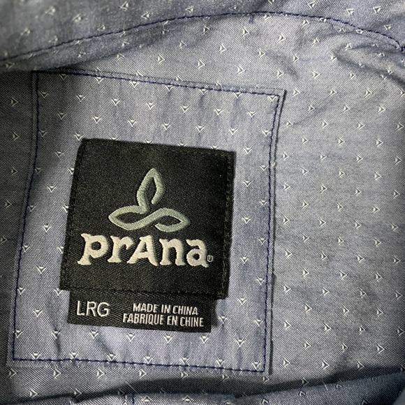 Prana Mens Shirt Size Large Blue Embroidered Short Sleeves Button Up‎ Pockets - Picture 9 of 11